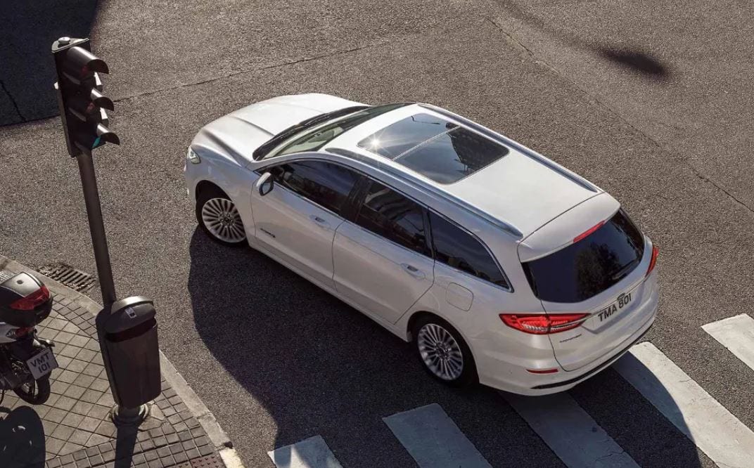 ford mondeo medidas