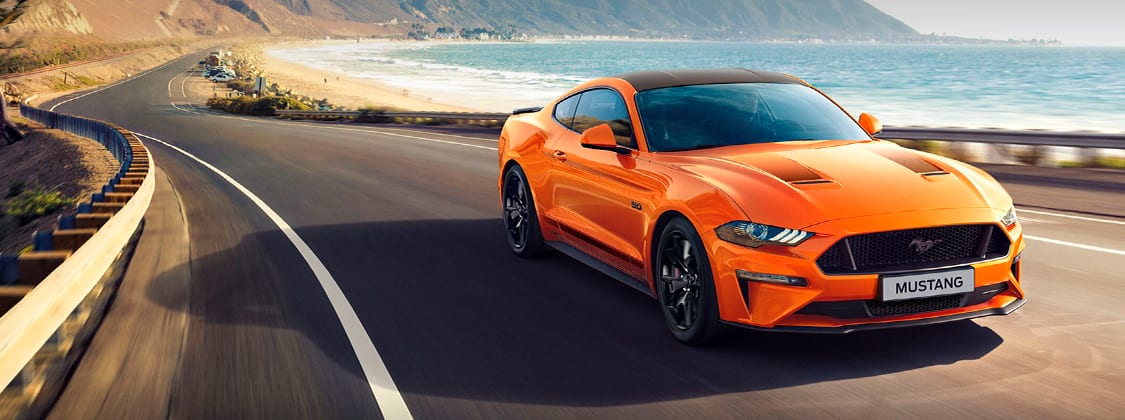 ford mustang naranja