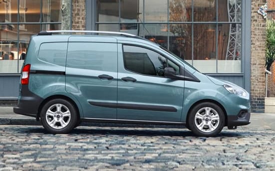 ford transit courier ficha tecnica