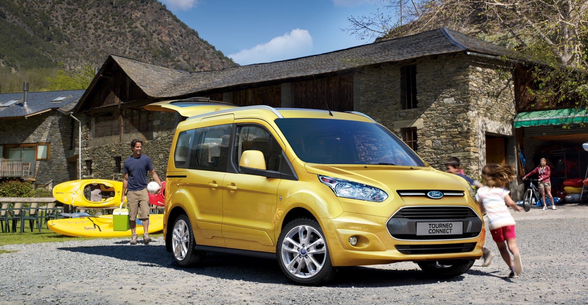 ford tourneo connect exterior
