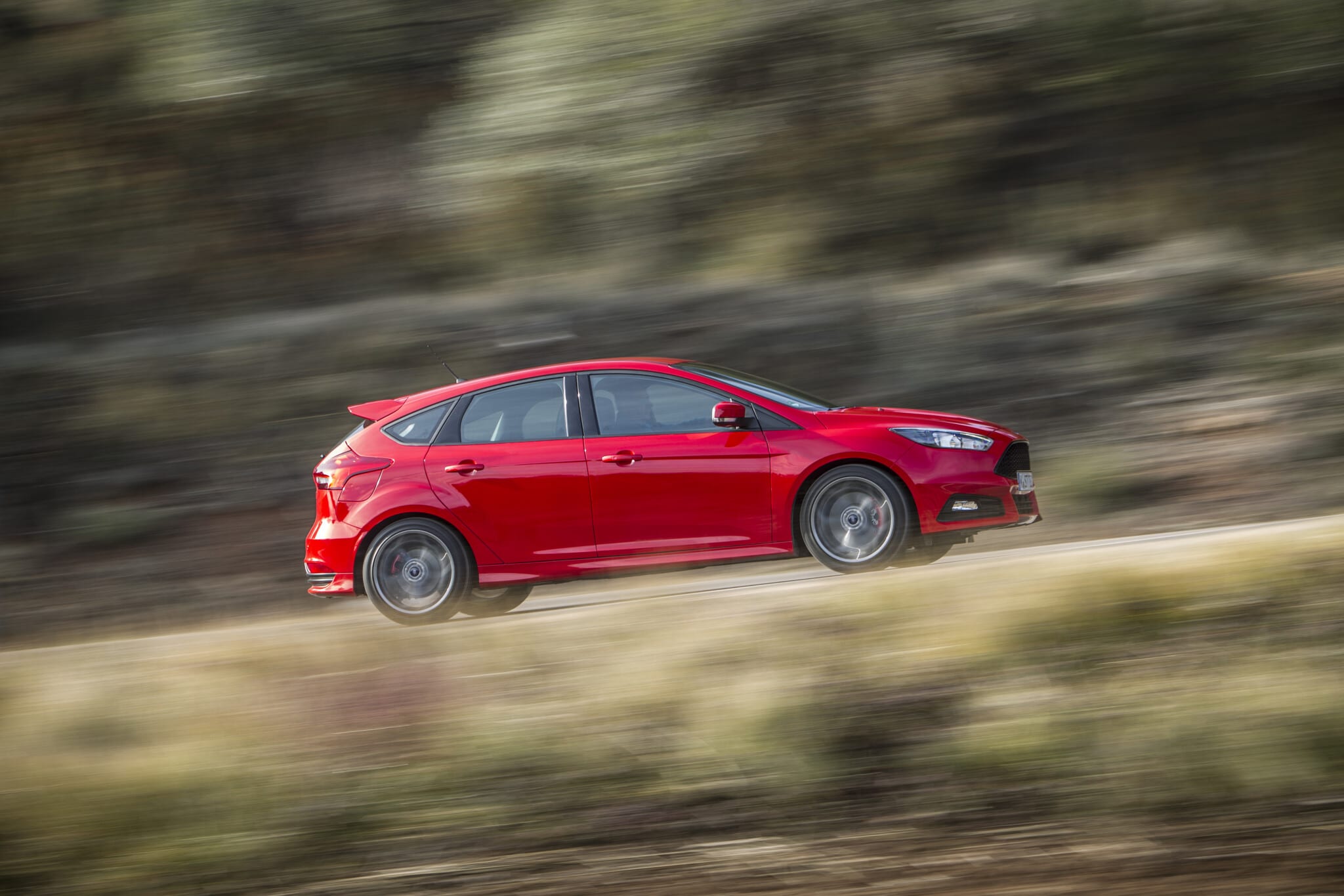 Ford Focus ST rojo