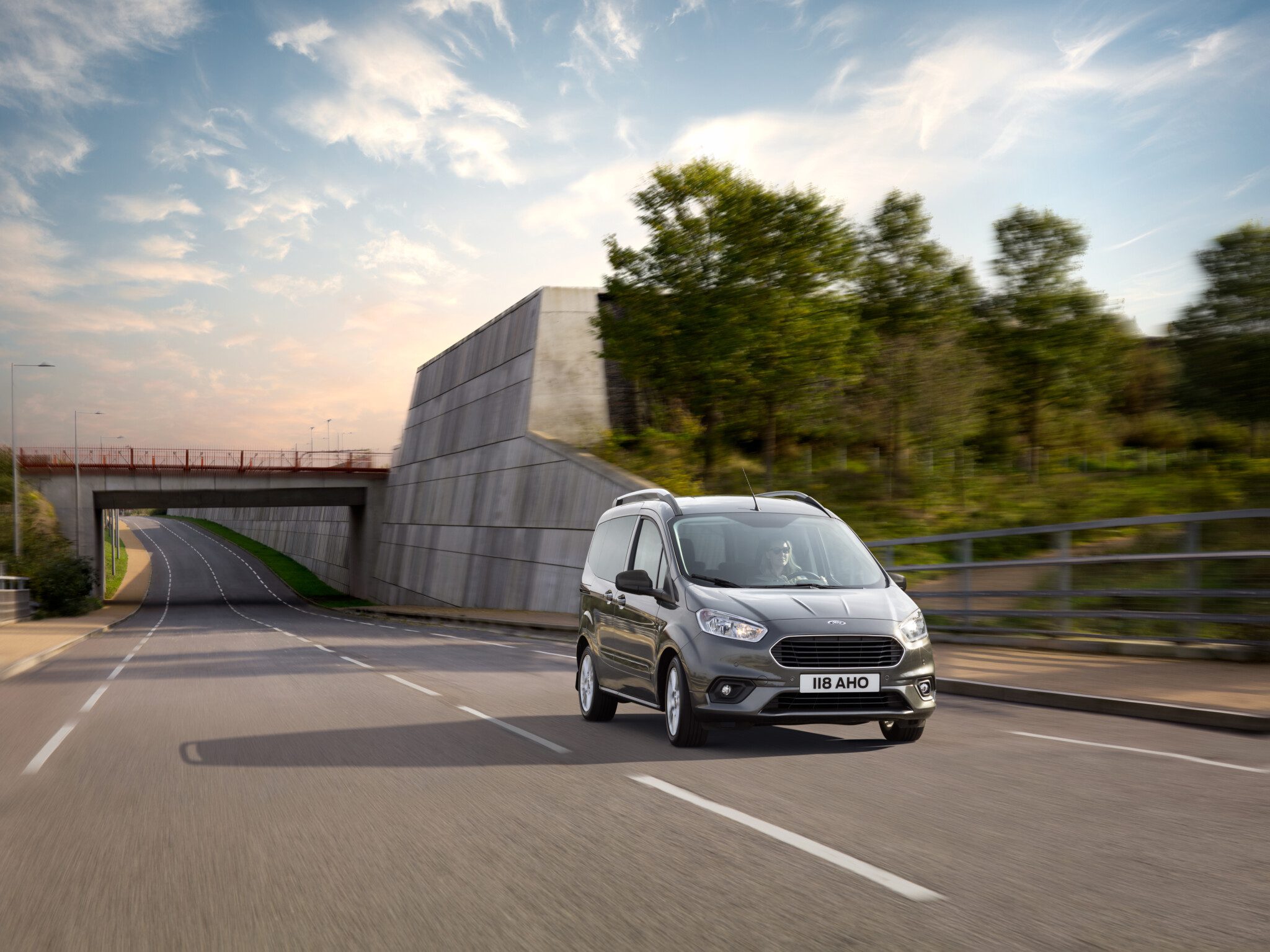 Ford Tourneo Courier segunda mano