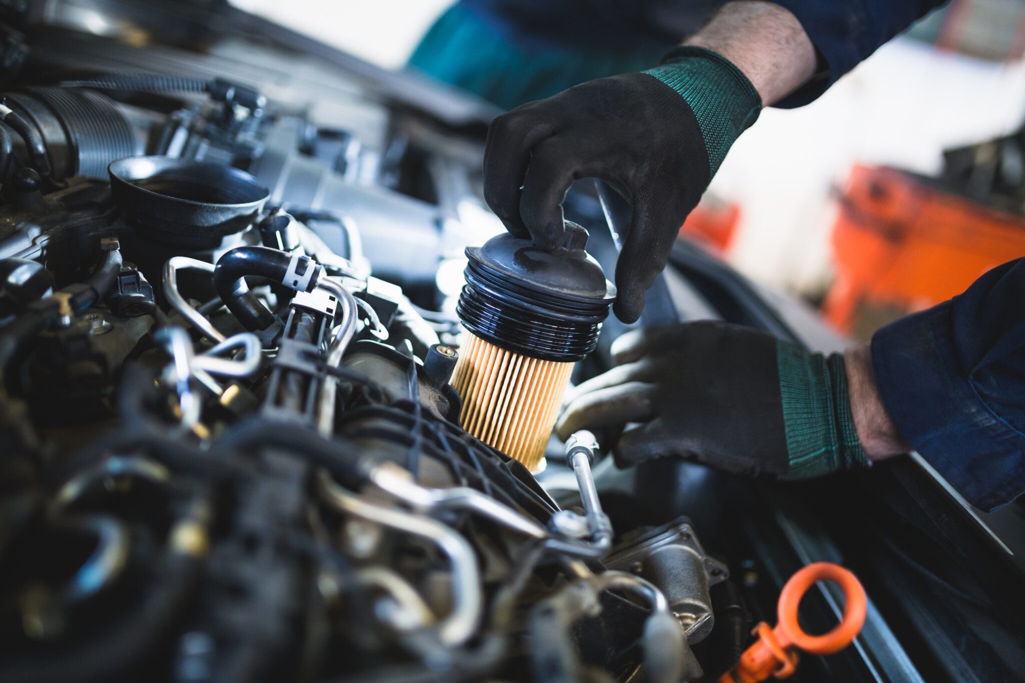 Para qué sirve el filtro de aceite del coche? - Espamovil, Taller