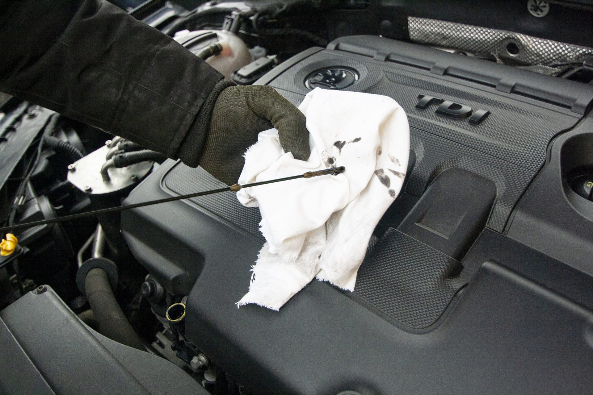 mantenimiento coche comprobación aceite